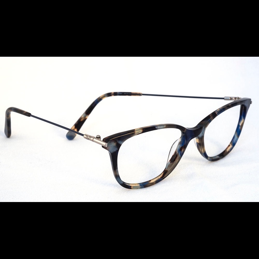Diane von Furstenburg frames